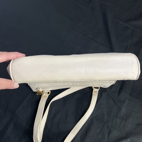 Giani Bernini Ivory Leather Handbag Shoulder Bag Purse Gold Hardware - Picture 11 of 11